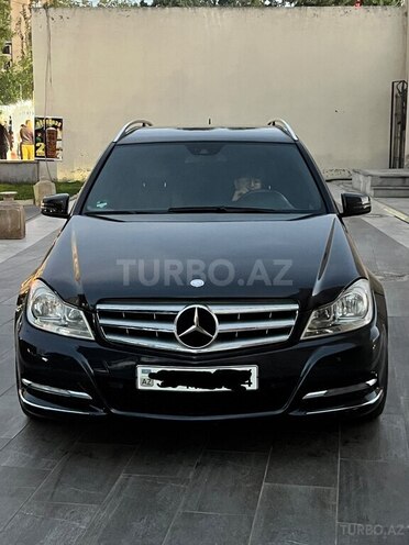 Mercedes C 200 2012, 215,000 km - 2.1 l - Bakı