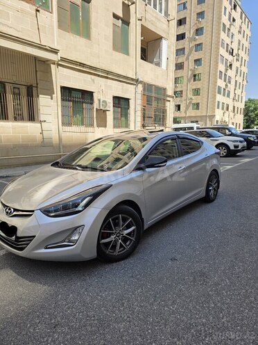 Hyundai Elantra 2015, 167,372 km - 1.8 л - Xırdalan