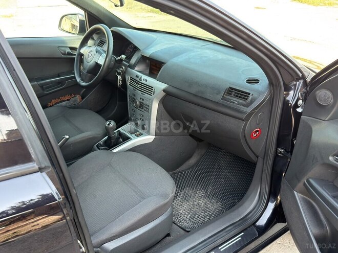 Opel Astra 2009, 390,254 km - 1.4 l - Sumqayıt