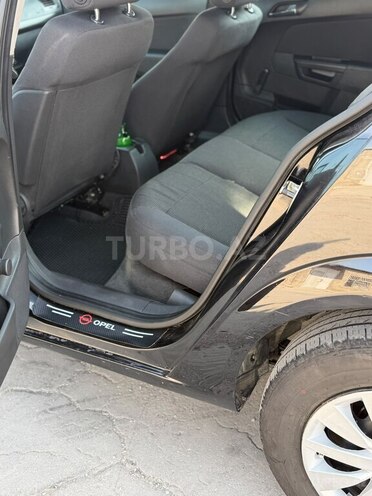 Opel Astra 2009, 390,254 km - 1.4 l - Sumqayıt