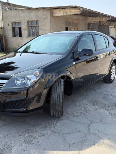 Opel Astra 2009, 390,254 km - 1.4 l - Sumqayıt