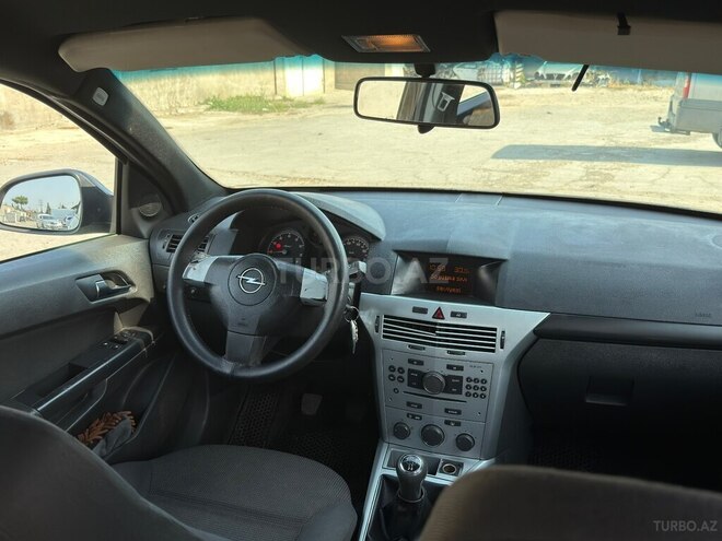 Opel Astra 2009, 390,254 km - 1.4 l - Sumqayıt
