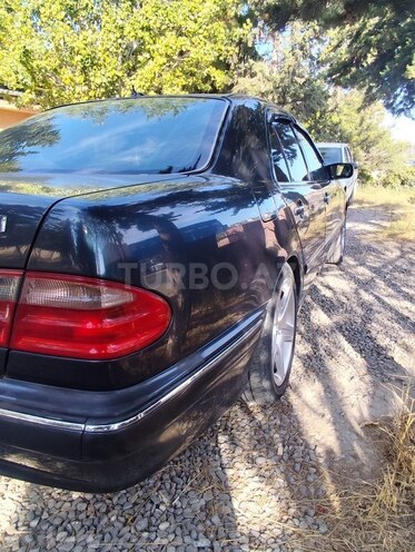 Mercedes E 320 2000, 291,150 km - 3.2 l - Bakı