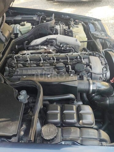 Mercedes E 320 2000, 291,150 km - 3.2 l - Bakı