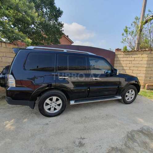 Mitsubishi Pajero 2008, 90,000 km - 3.0 л - Bakı