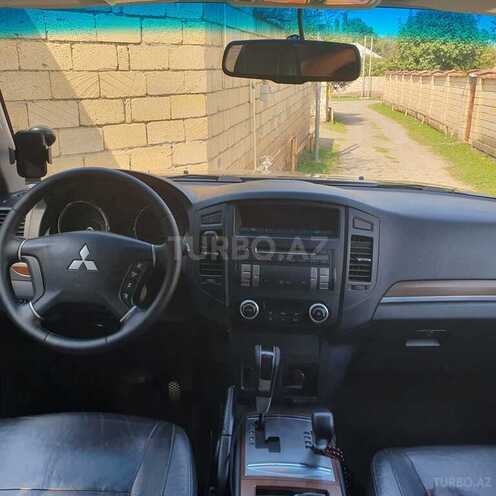 Mitsubishi Pajero 2008, 90,000 km - 3.0 л - Bakı