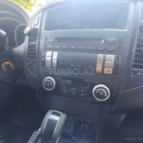 Mitsubishi Pajero 2008, 90,000 km - 3.0 л - Bakı