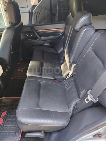 Mitsubishi Pajero 2007, 248,515 km - 3.0 l - Bakı