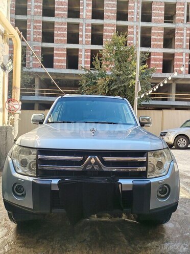 Mitsubishi Pajero 2007, 248,515 km - 3.0 l - Bakı