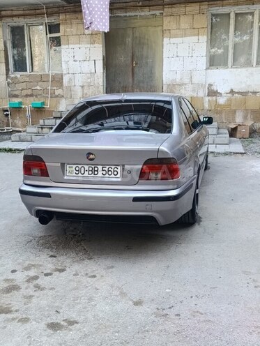 BMW 528 1996, 430,000 km - 2.8 l - Şirvan