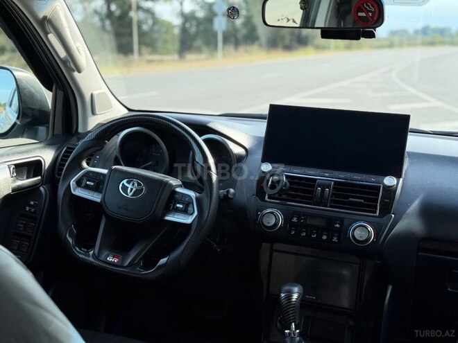 Toyota Land Cruiser Prado 2015, 285,000 km - 2.7 l - Xaçmaz