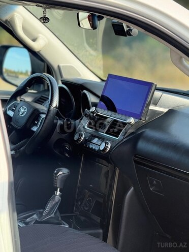 Toyota Land Cruiser Prado 2015, 285,000 km - 2.7 l - Xaçmaz