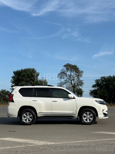 Toyota Land Cruiser Prado 2015, 285,000 km - 2.7 l - Xaçmaz