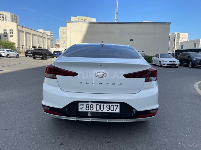 Hyundai Elantra 2019, 62,500 km - 2.0 л - Bakı