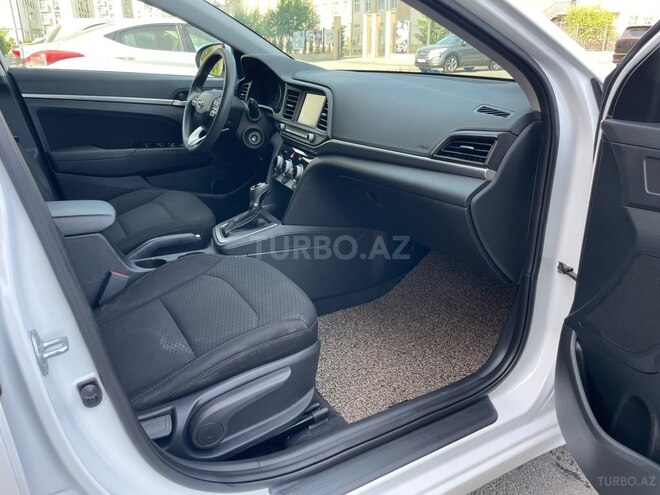 Hyundai Elantra 2019, 62,500 km - 2.0 л - Bakı
