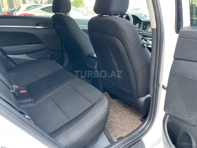 Hyundai Elantra 2019, 62,500 km - 2.0 л - Bakı