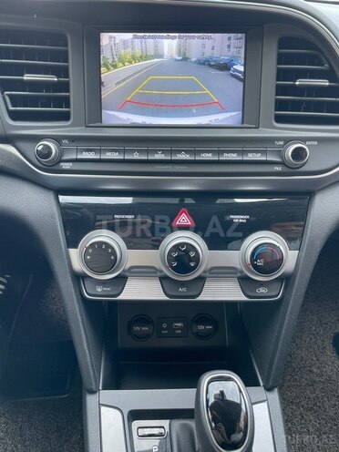 Hyundai Elantra 2019, 62,500 km - 2.0 л - Bakı