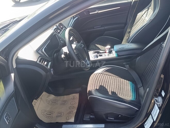 Ford Fusion (North America) 2019, 279,000 km - 2.0 л - Bakı