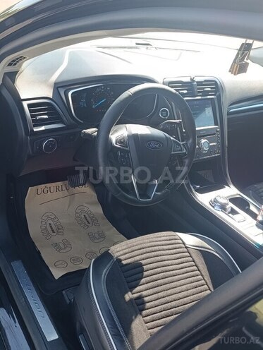 Ford Fusion (North America) 2019, 279,000 km - 2.0 л - Bakı