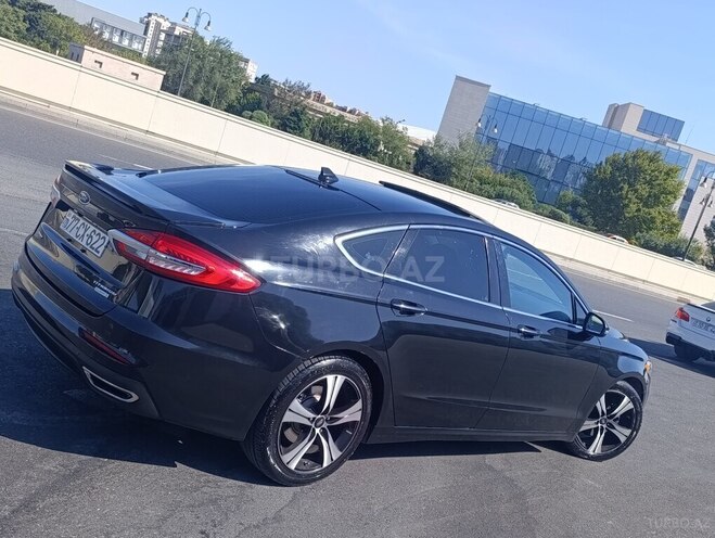 Ford Fusion (North America) 2019, 279,000 km - 2.0 л - Bakı