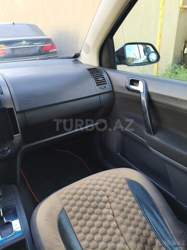Volkswagen Polo 2008, 233,669 km - 1.4 l - Bakı
