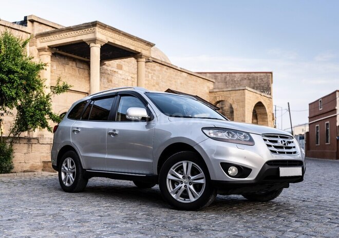 Hyundai Santa Fe 2010, 295,000 km - 2.0 л - Bakı