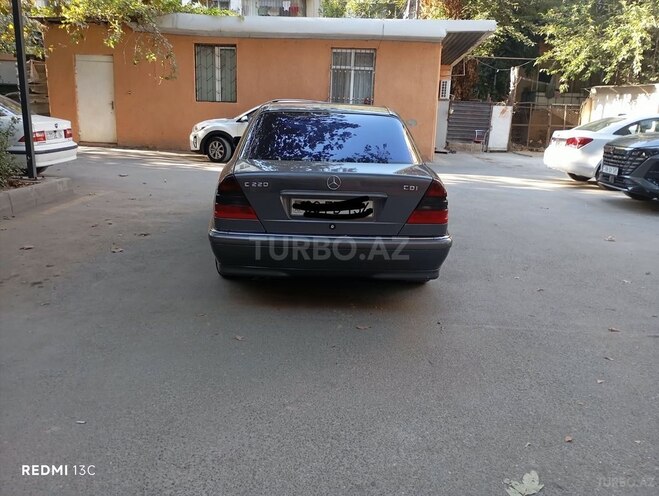Mercedes C 220 1999, 300,000 km - 2.2 l - Bakı