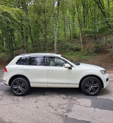 Volkswagen Touareg 2011, 210,000 km - 4.1 l - Bakı