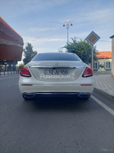 Mercedes E 220 d 2019, 333,338 km - 2.0 l - Gəncə
