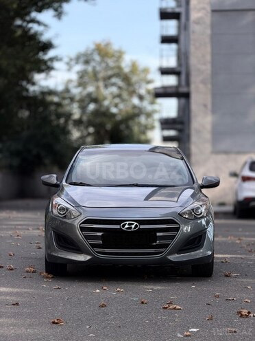 Hyundai Elantra 2015, 120,000 km - 2.0 l - İsmayıllı