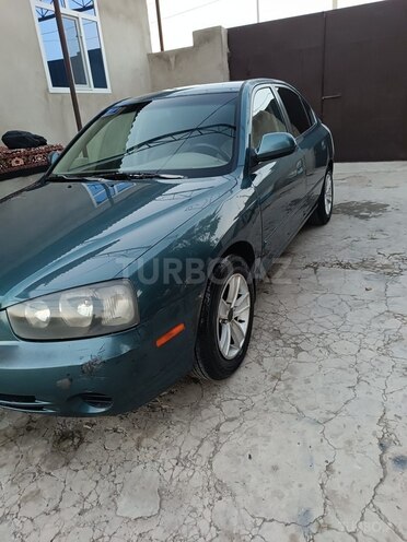 Hyundai Elantra 2002, 260,000 km - 2.0 l - Şirvan
