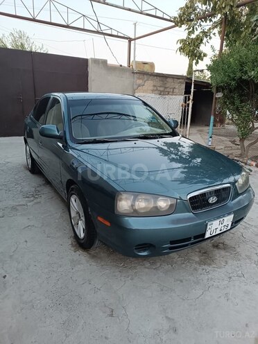 Hyundai Elantra 2002, 260,000 km - 2.0 l - Şirvan
