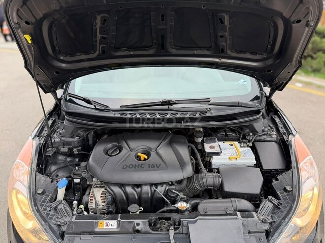 Hyundai Elantra 2012, 150,000 km - 1.8 l - Göygöl