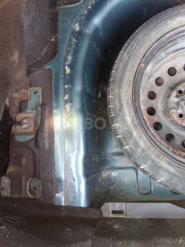 Hyundai Elantra 2002, 260,000 km - 2.0 l - Şirvan