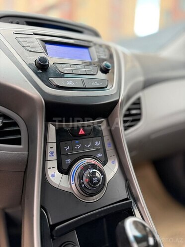 Hyundai Elantra 2012, 150,000 km - 1.8 l - Göygöl