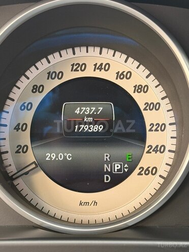 Mercedes E 250 2015, 180,000 km - 2.1 l - Bakı