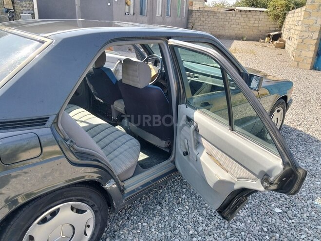Mercedes 190 1991, 165,750 km - 2.0 l - Bərdə