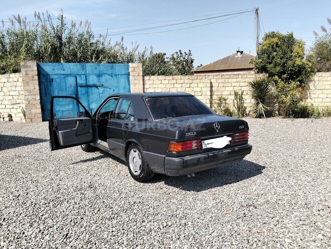 Mercedes 190 1991, 165,750 km - 2.0 l - Bərdə