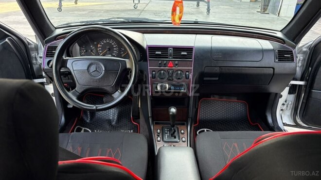 Mercedes C 200 1997, 278,000 km - 2.0 l - Sabirabad
