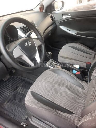 Hyundai Accent 2013, 186,600 km - 1.4 л - Bakı