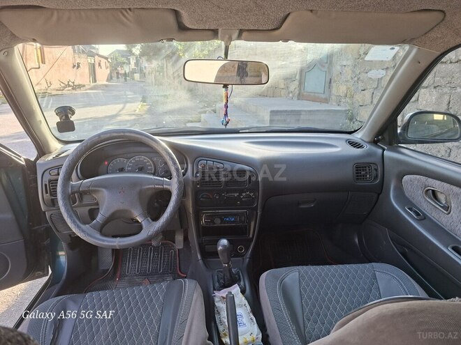 Mitsubishi Lancer 1996, 410,000 km - 1.6 l - Bakı
