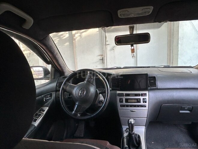 Toyota Corolla 2005, 218,000 km - 1.4 l - Bakı