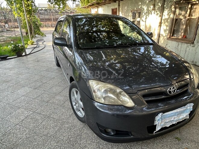 Toyota Corolla 2005, 218,000 km - 1.4 l - Bakı