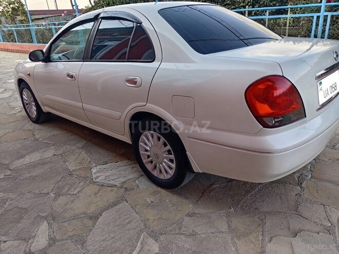 Nissan Sunny 2008, 250,000 km - 1.6 l - Qazax