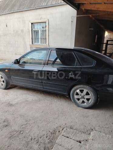 Hyundai Elantra 2005, 300,000 km - 1.6 l - Bakı