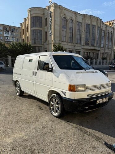 Volkswagen Transporter 1999, 150,000 km - 2.4 l - Bakı