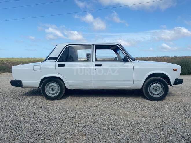 LADA (VAZ) 2107 2011, 25,000 km - 1.6 л - Bakı