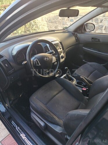 Hyundai i30 2009, 301,500 km - 1.6 l - Şəki