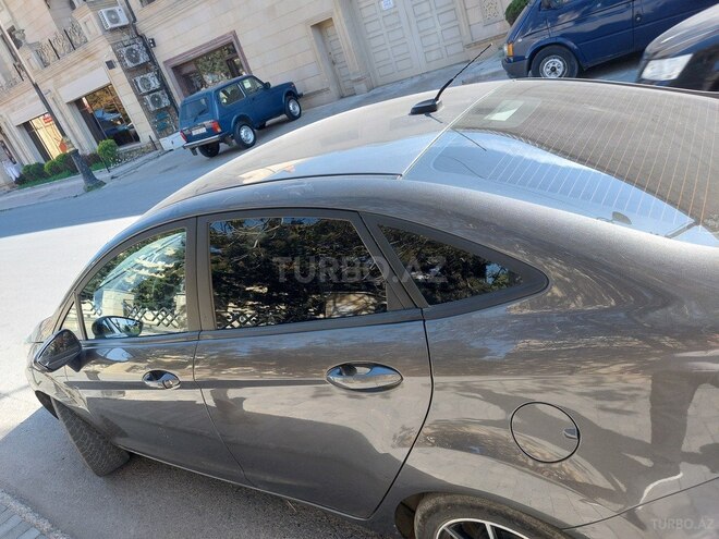 Ford Fiesta 2015, 104,000 km - 1.6 л - Bakı