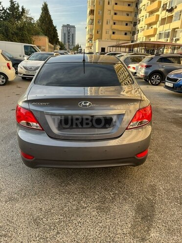Hyundai Accent 2015, 285,000 km - 1.6 l - Bakı
